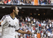 JackeyLove在C9比赛中险胜，重要助攻引发热议！观众掌声雷动